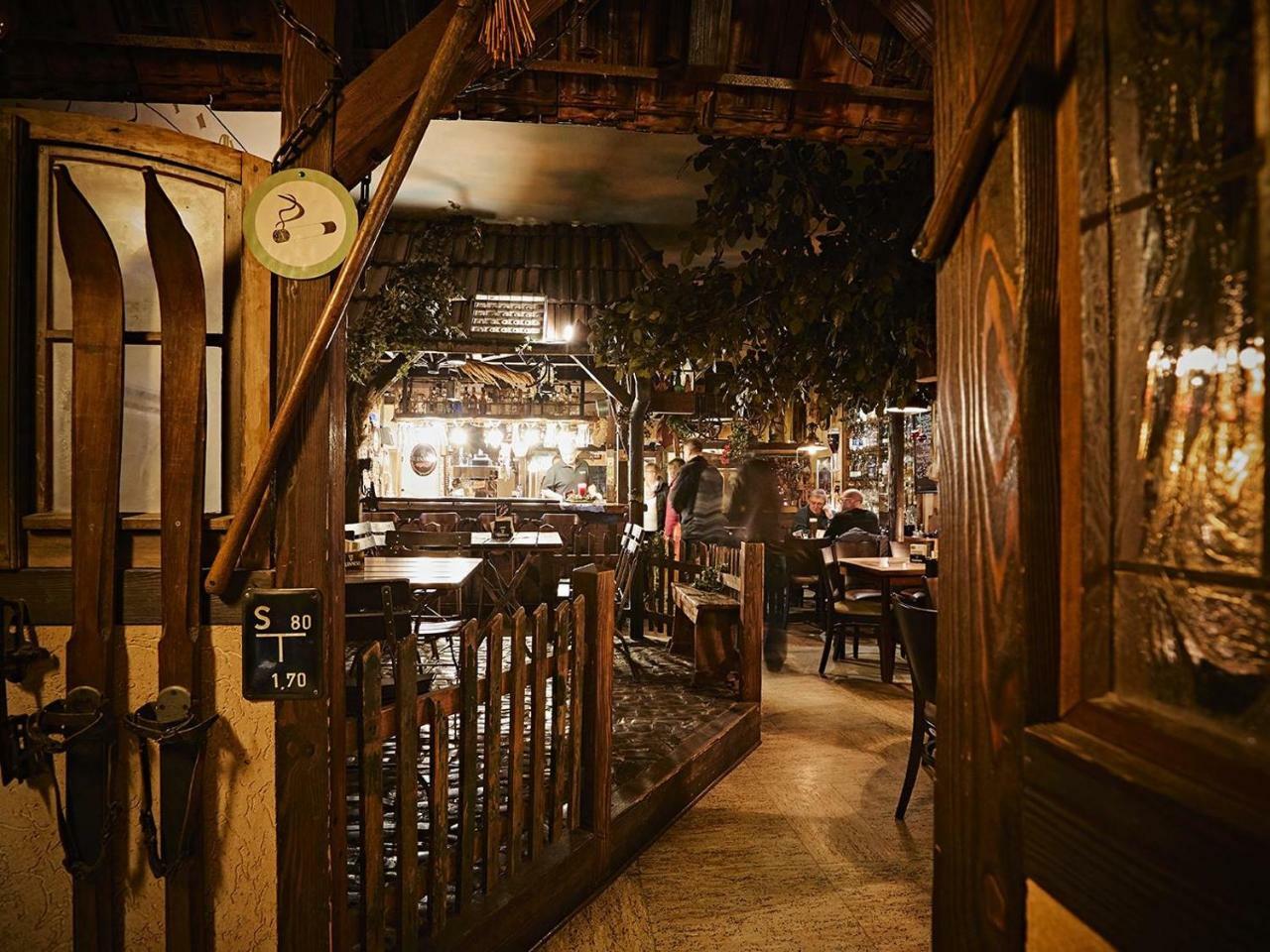 Pension Ruessel-Pub Зангерхаузен Экстерьер фото